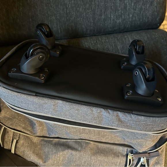 Gray Backpack - Picture 4 of 4